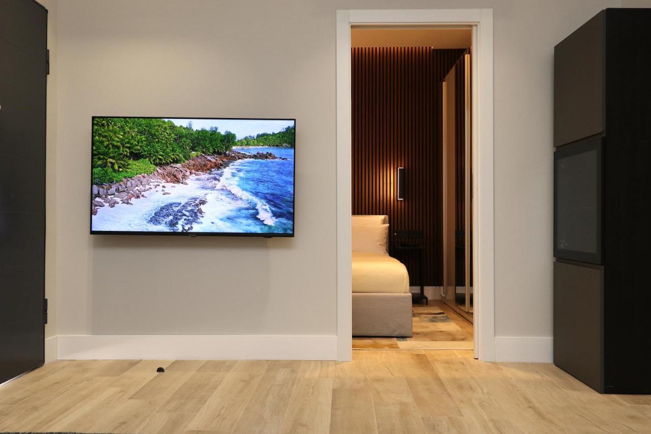 אולביה Renovated & Fully Equipped-Luxurious-2Room Fontana Suite, It Just Doesn'T Get Any Better! מראה חיצוני תמונה