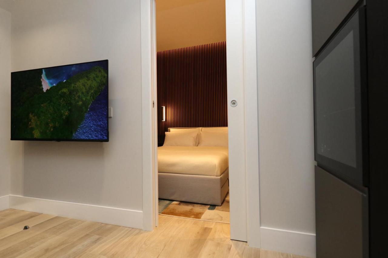 אולביה Renovated & Fully Equipped-Luxurious-2Room Fontana Suite, It Just Doesn'T Get Any Better! מראה חיצוני תמונה