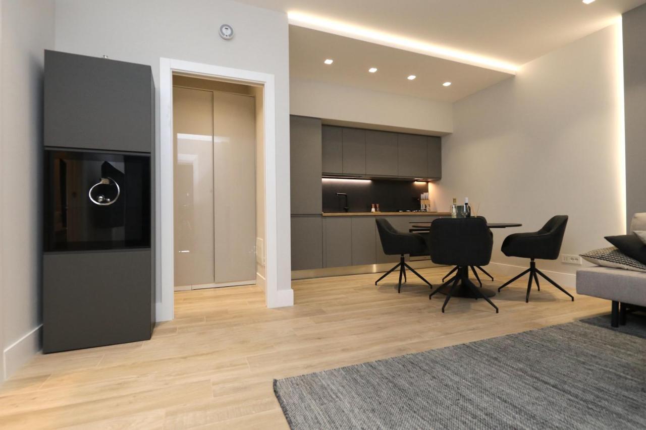 אולביה Renovated & Fully Equipped-Luxurious-2Room Fontana Suite, It Just Doesn'T Get Any Better! מראה חיצוני תמונה